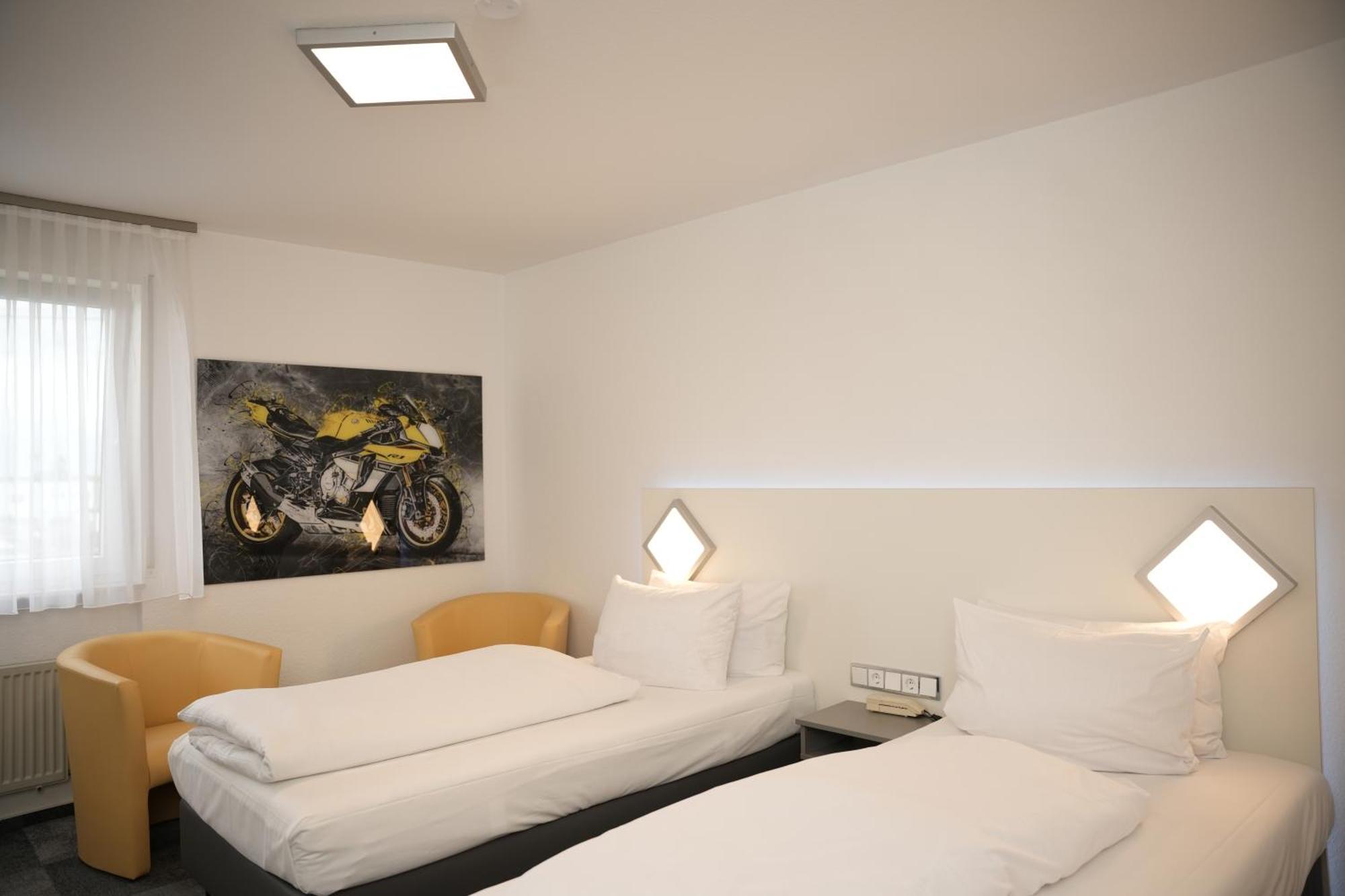 Weber Hotel 4*